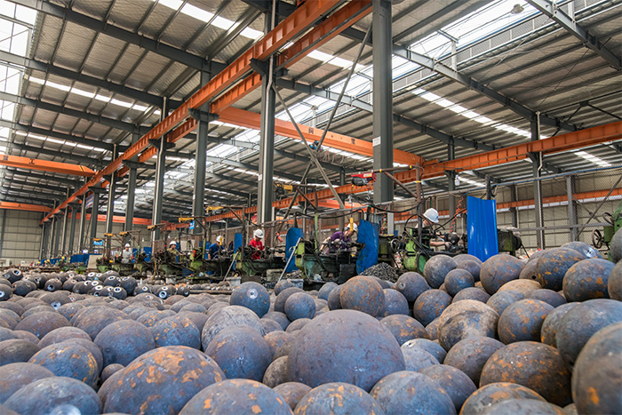 大理网架配件车间